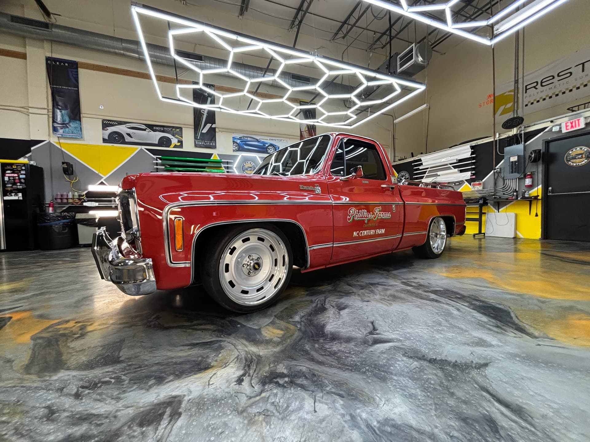 Completed vehicle work from the KAR FX Customs gallery 12