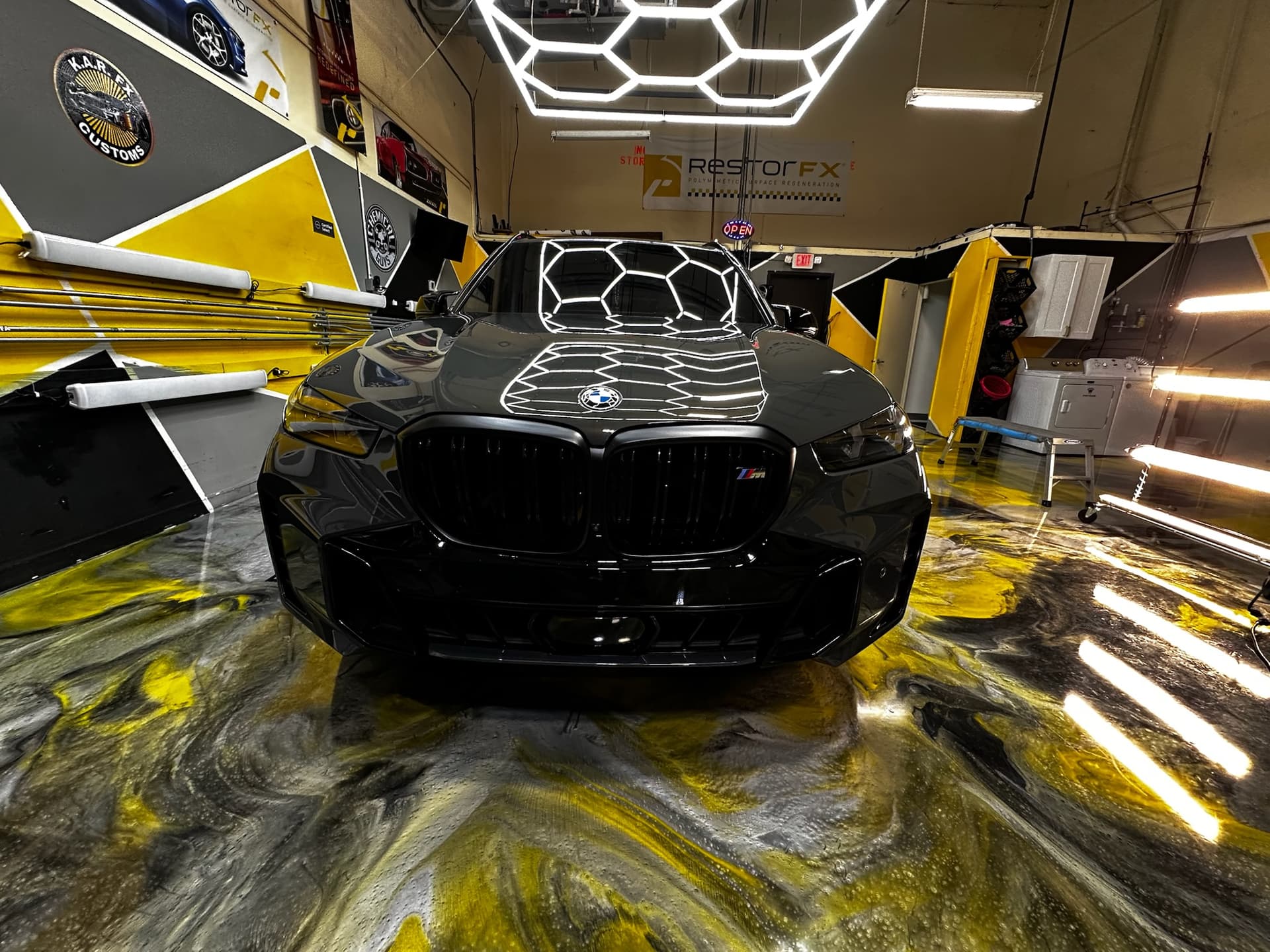 Completed vehicle work from the KAR FX Customs gallery 3